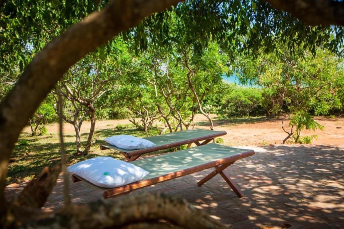 Nil Sisila Beach Resort Yala Bagian luar foto